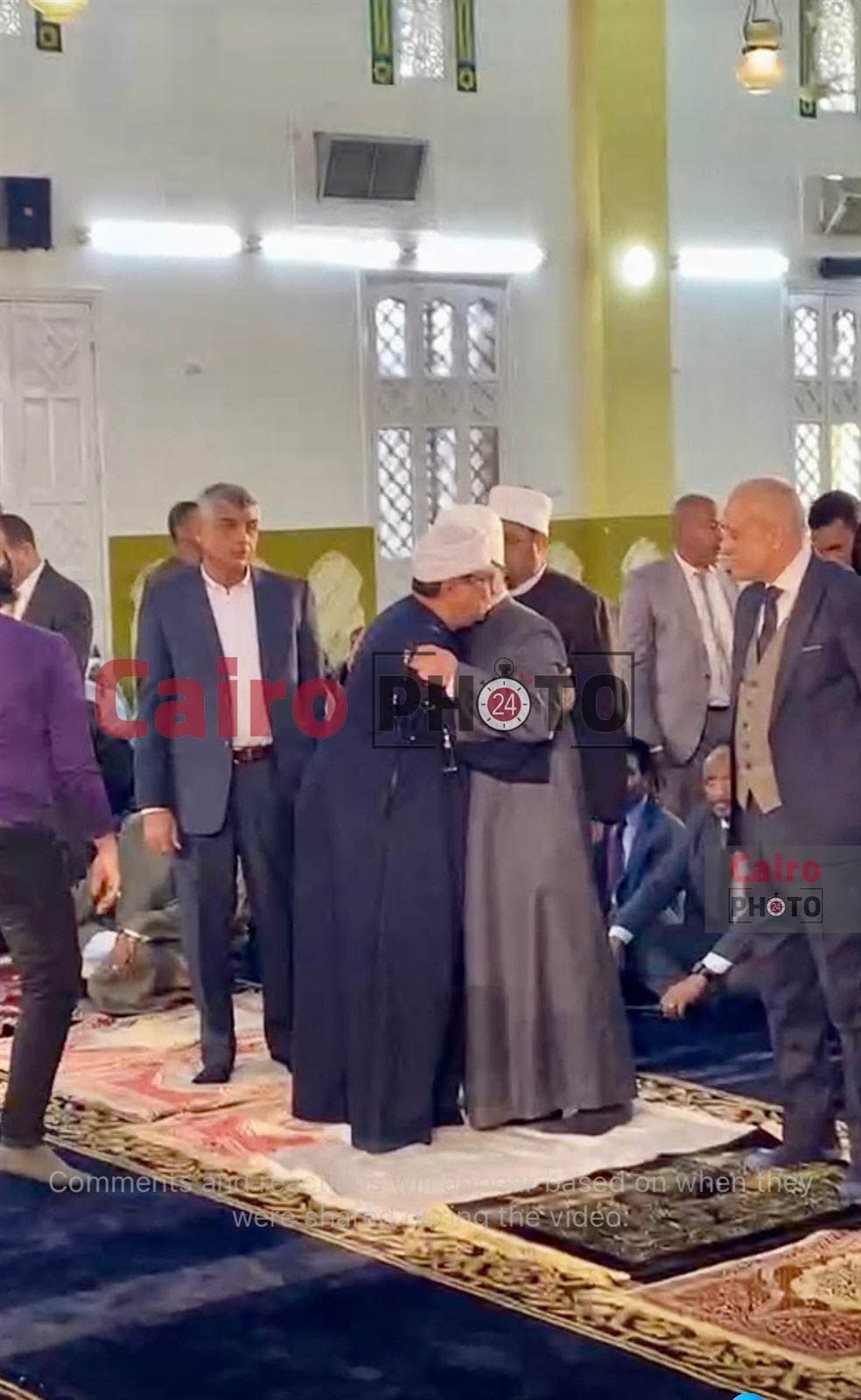 آل الطيب في إستقبال وزير الأوقاف ومحافظ الأقصر