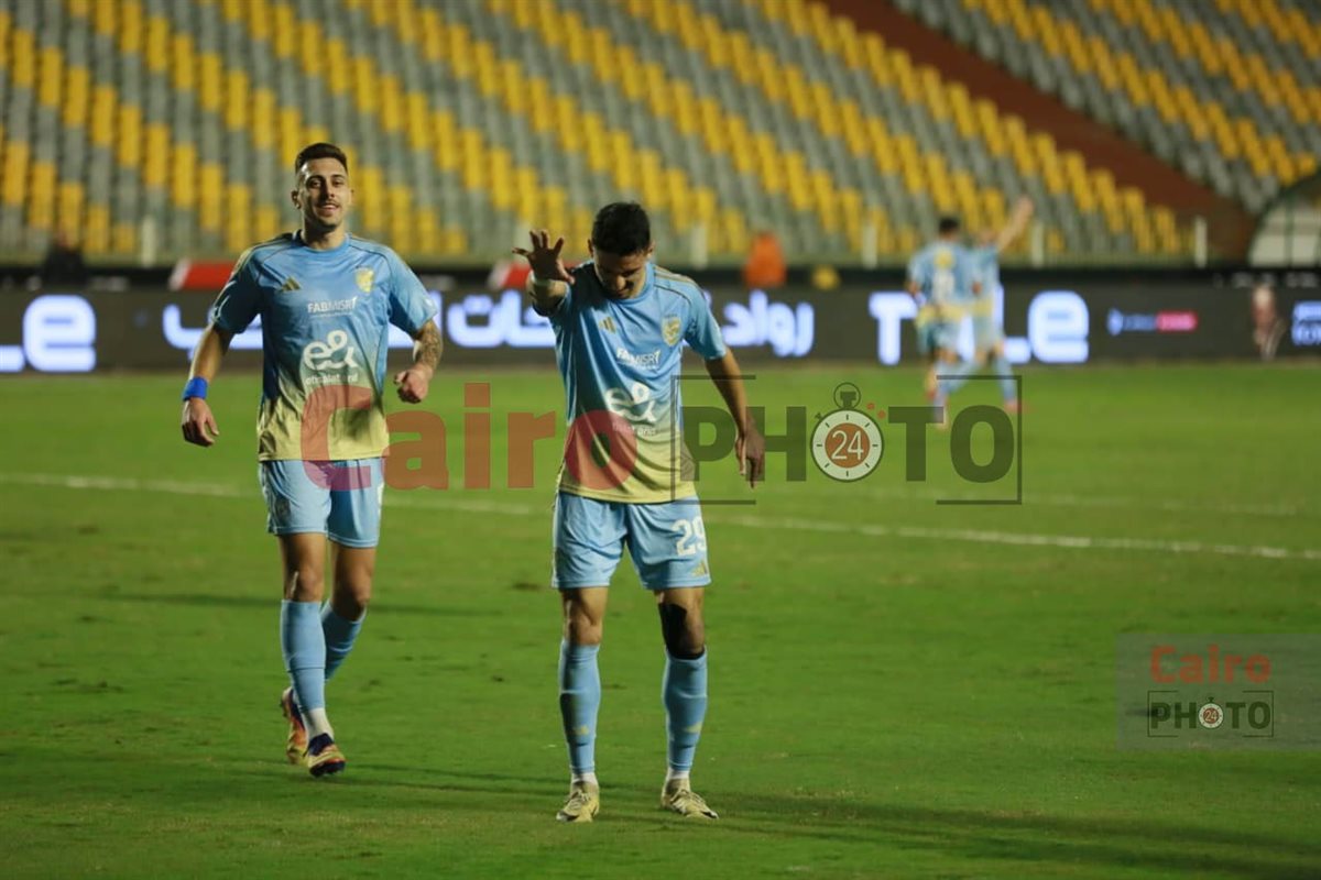 <strong>&nbsp;المارد الأحمر يحسم الشوط الأول لصالحة بهدف طاهر محمد</strong>