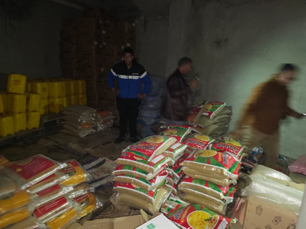 ضبط حلوى مغشوشة بالأقصر