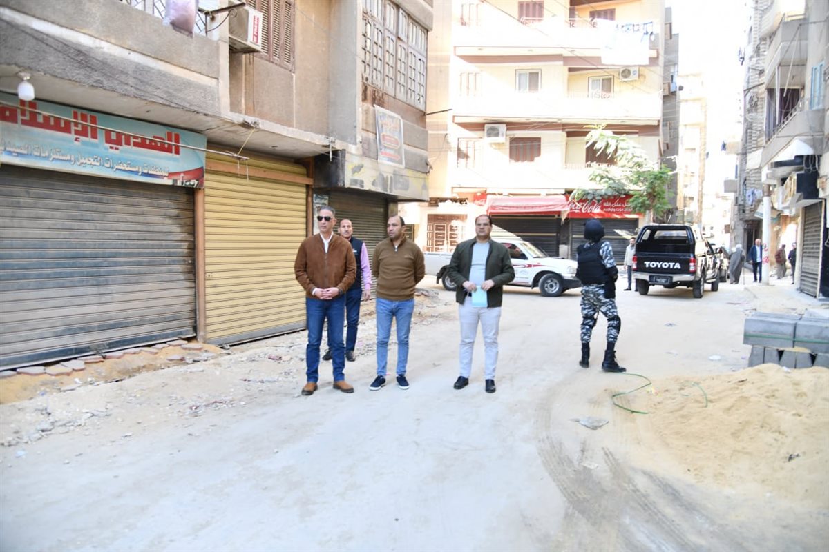  محافظ الفيوم يتابع حالة النظافة العامة ورفع الإشغالات بنطاق المدينة