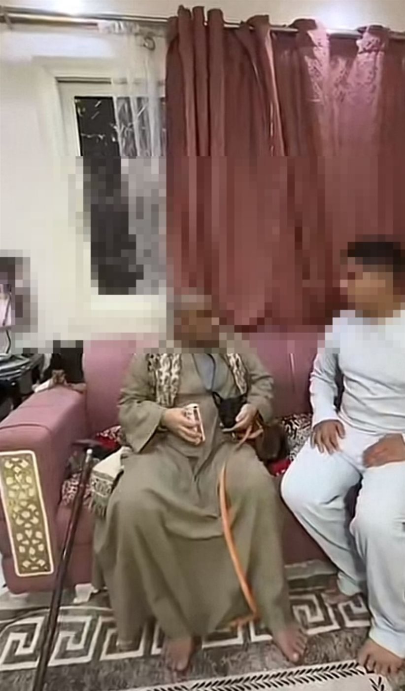 كروان مشاكل ووالده