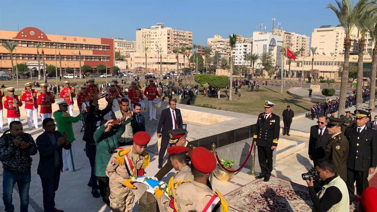 محافظ بورسعيد 