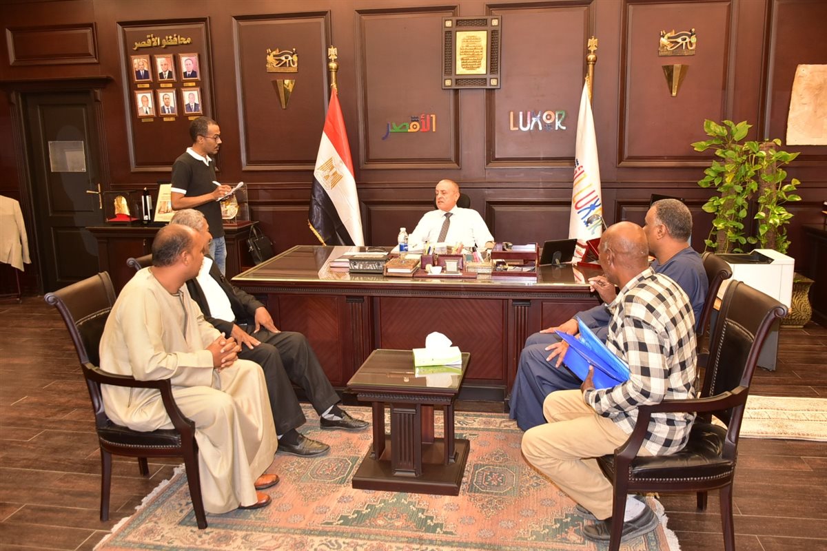 إستقبال محافظ الأقصر لأهالي النجع&nbsp;