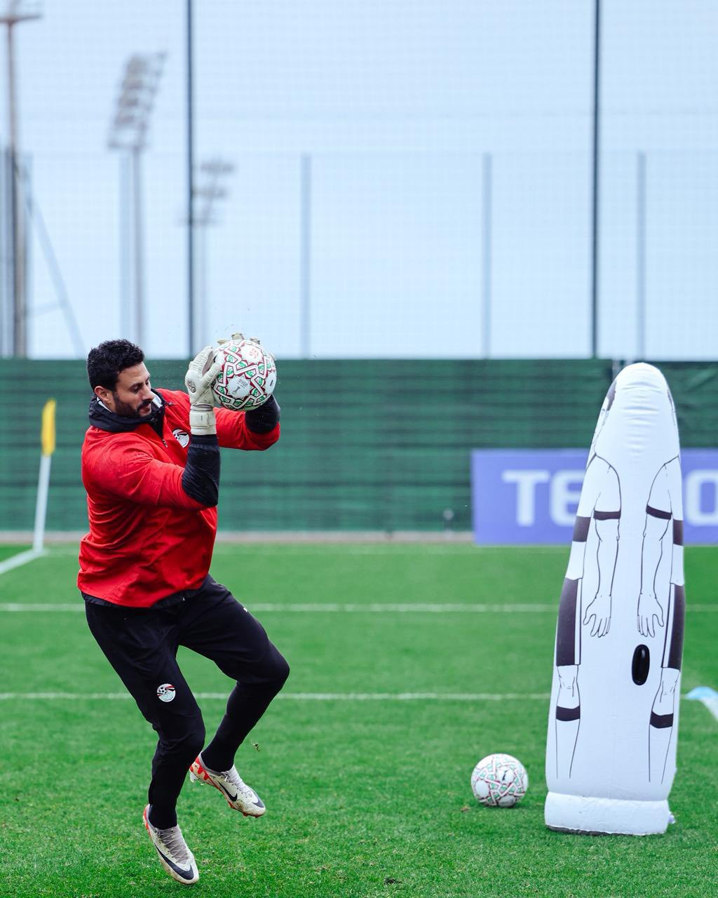 مران منتخب مصر (23)