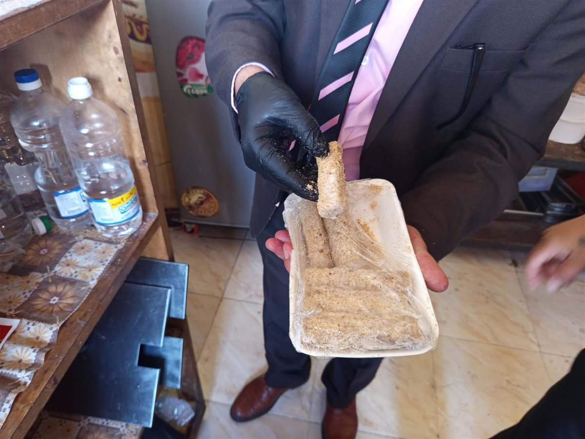 ضبط لحوم منتهية الصلاحية بالأقصر