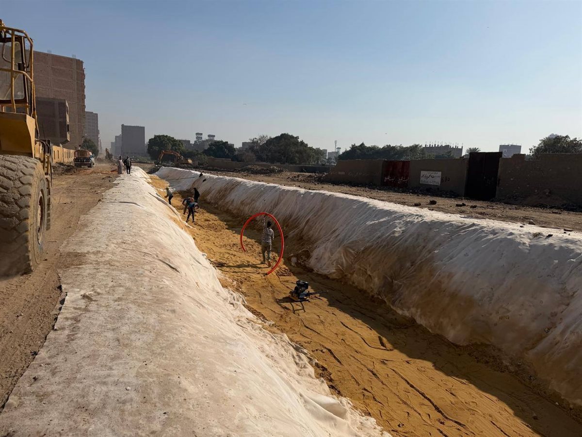 رئيس حي الطالبية يتابع أعمال تطوير شارع الإخلاص