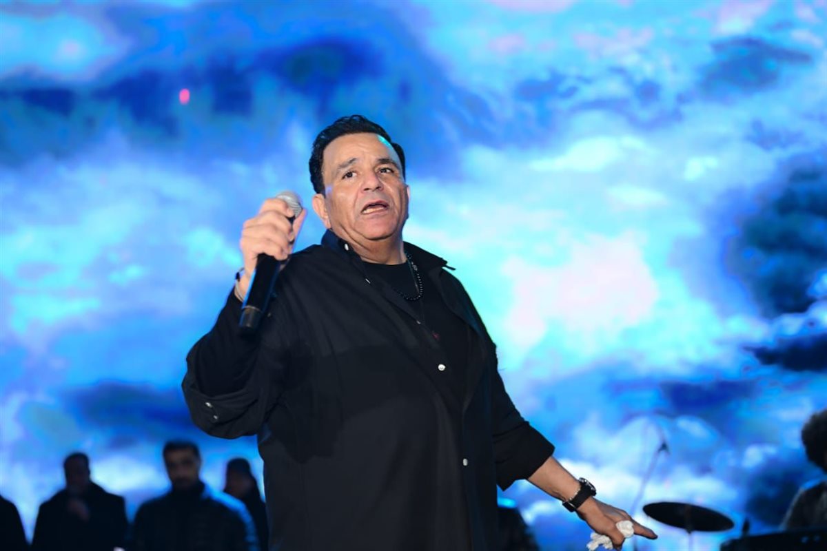 <strong>محمد فؤاد ومصطفى حجاج يشعلان أضخم حفلات الكريمساس</strong>