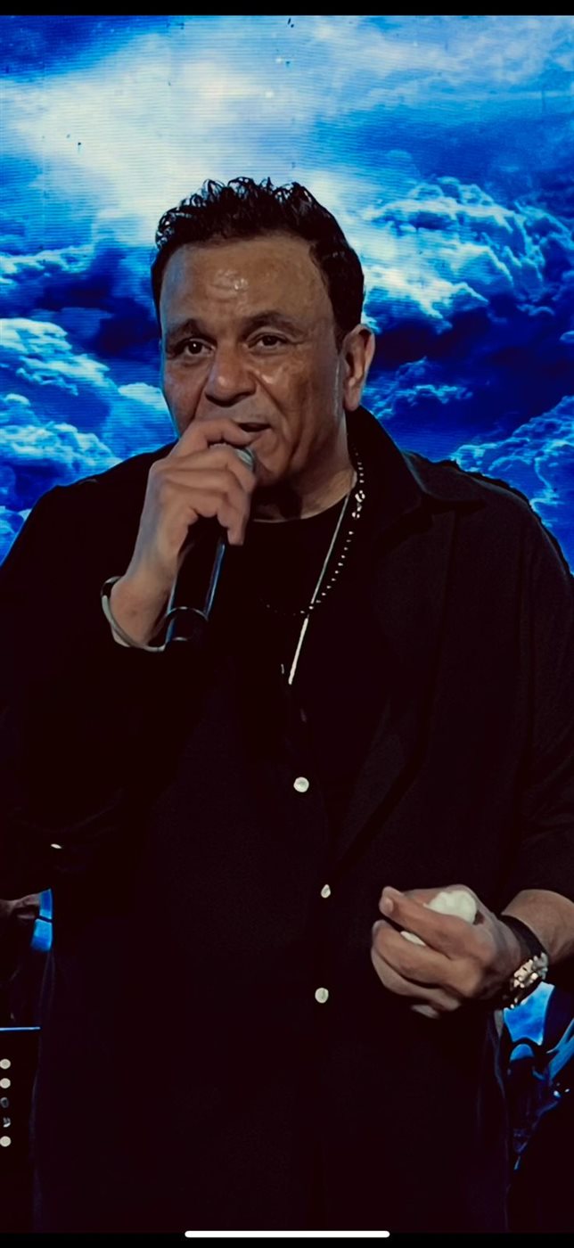 <strong>محمد فؤاد ومصطفى حجاج يشعلان أضخم حفلات الكريمساس</strong>