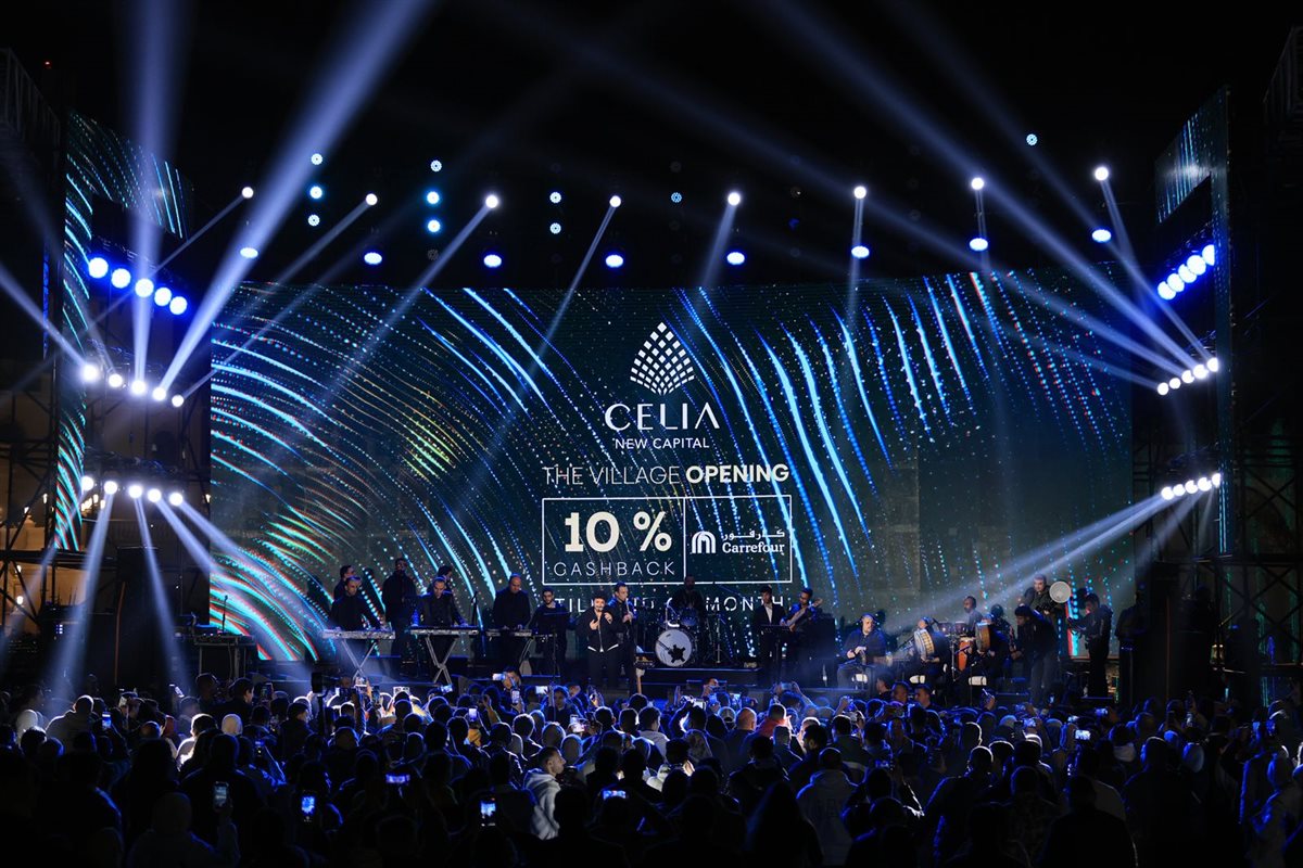 <strong>محمد فؤاد ومصطفى حجاج يشعلان أضخم حفلات الكريمساس</strong>