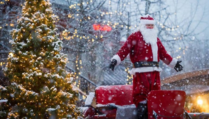 الفروق بين الكريسماس الغربي والكريسماس العربي بالتزامن مع الاحتفال اليوم