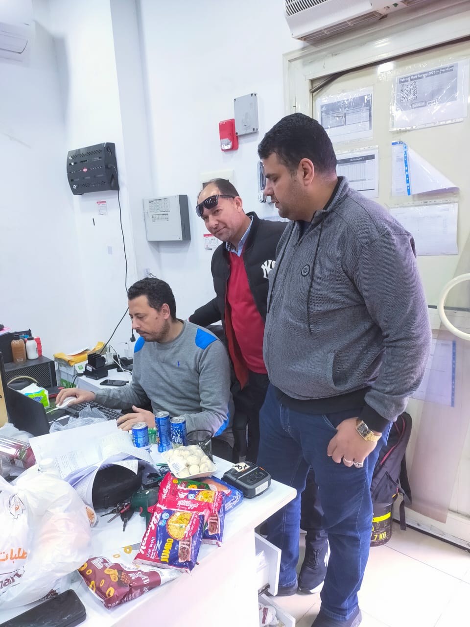 جانب من حملات التفتيش