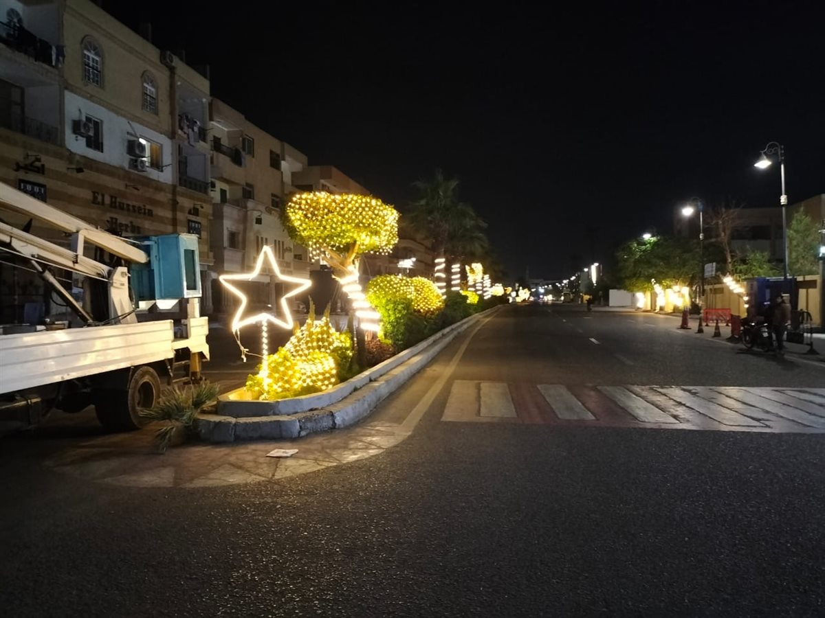 الأقصر تتزين للعام الجديد