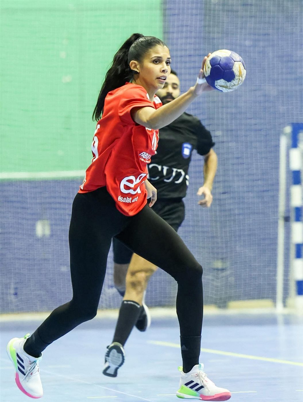 الأهلي يسقط سبورتنج في منافسات دوري كرة اليد سيدات&nbsp;