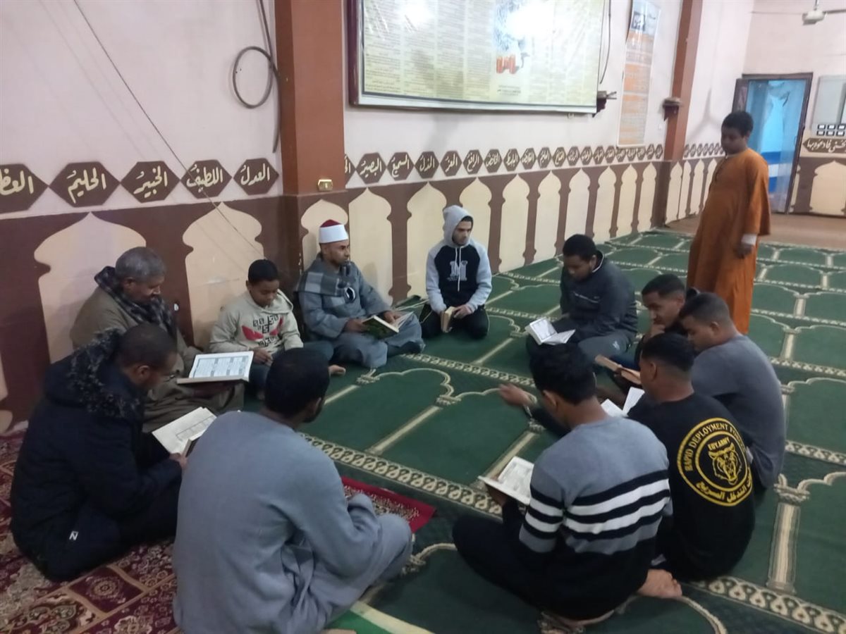 وزارة الأوقاف تعقد 261 مقرأة فجر بمساجد الجمهورية
