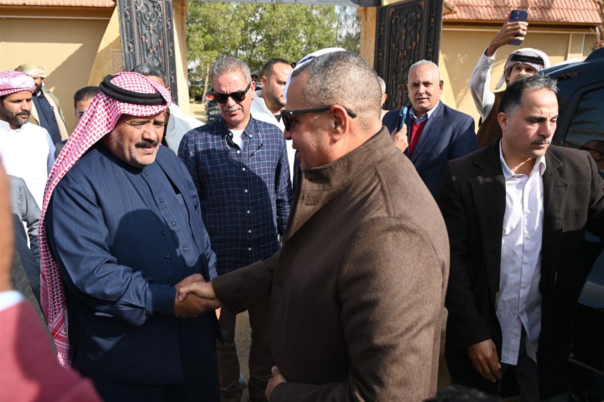 محافظ جنوب سيناء يلتقي مشايخ وعواقل وممثلي القبائل برأس سدر