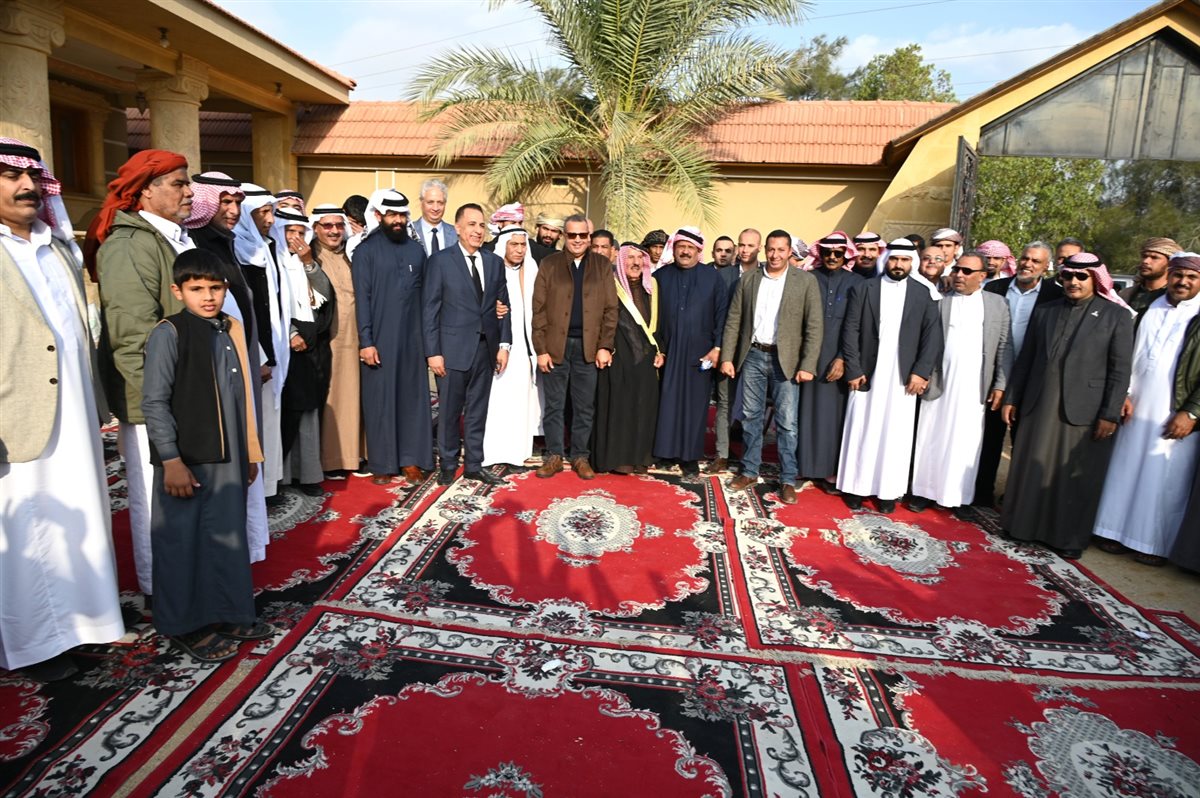 محافظ جنوب سيناء يلتقي مشايخ وعواقل وممثلي القبائل برأس سدر
