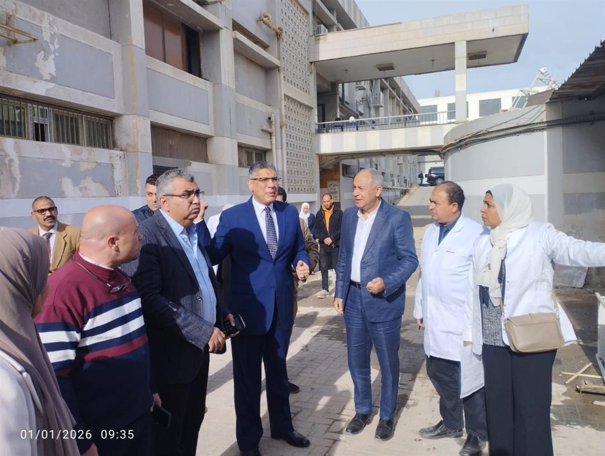 يخدم 2.5 مليون نسمة.. محافظ الجيزة يرافقه مساعد وزير الصحة &nbsp;للمشروعات القومية يتفقدان مستشفى 6 أكتوبر المركزي&nbsp;