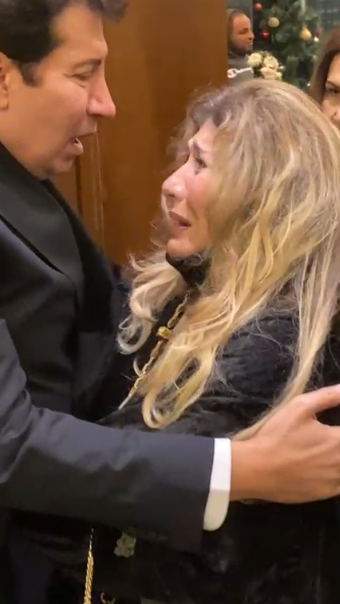 أبرز الحضور في عزاء والدة هاني رمزي