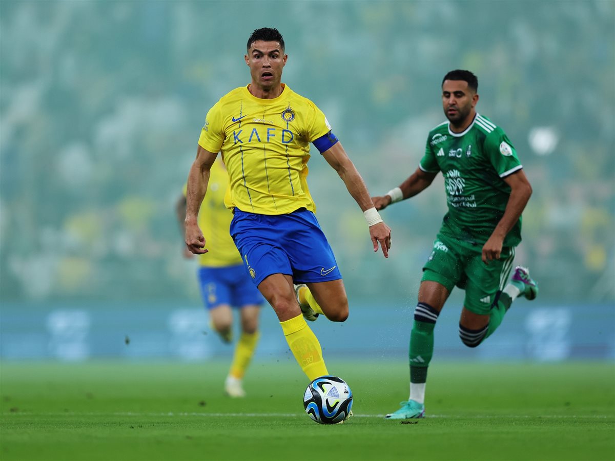 موعد مباراة الأهلي والنصر في دوري روشن السعودي