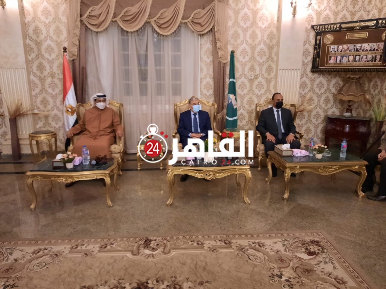 لقاء محافظ المنيا والسفير الإماراتي