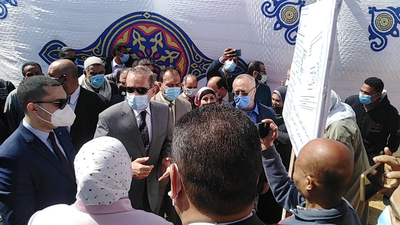 e571d093-6a91-47eb-813a-193e49762d0e