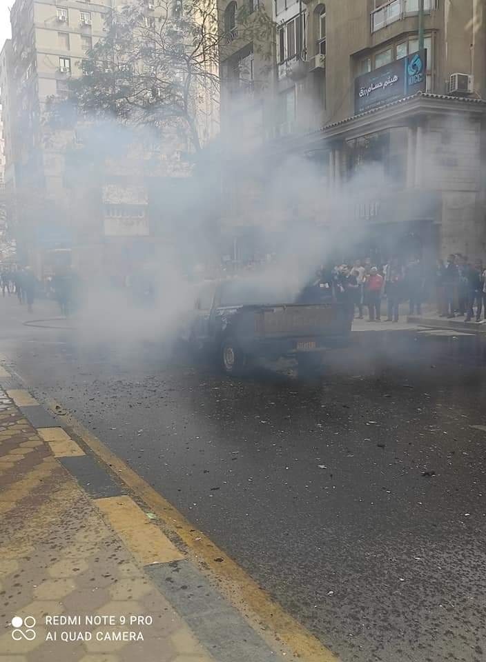 جانب من الحريق