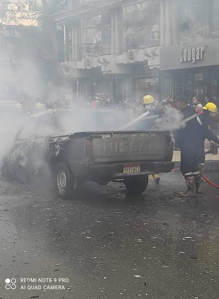 جانب من الحريق