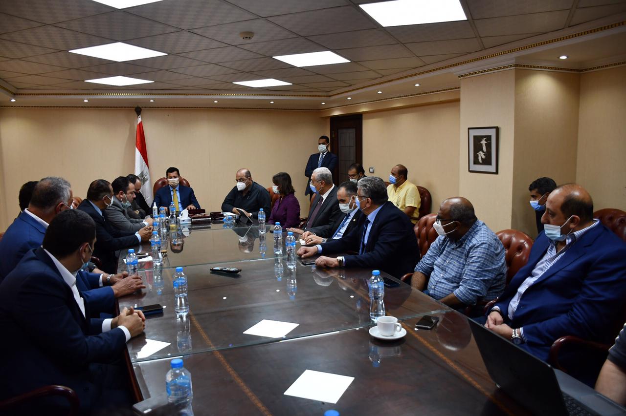 7e3f21c9-37b7-48c8-bc96-4bf513467a3a