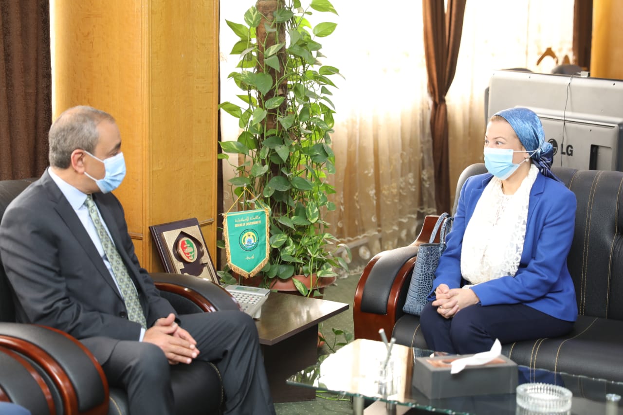 e63b2cf5-091e-4bf8-a588-9df0e03cd7af