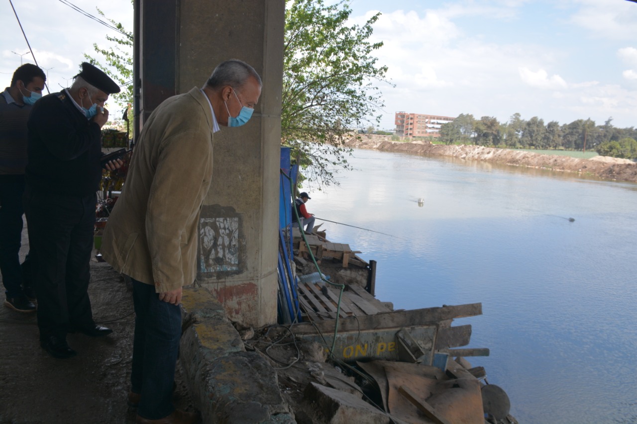 DB590A91-9B44-4326-858F-DEAD5FA05212