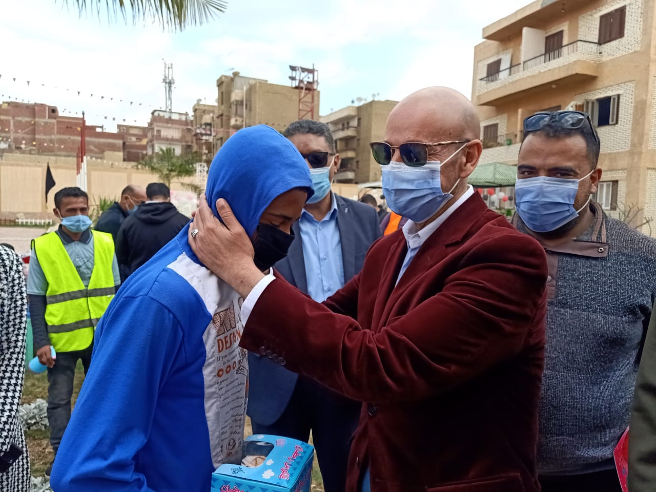 ab5b4d7b-6598-4131-9f1d-ca9c47e5e225