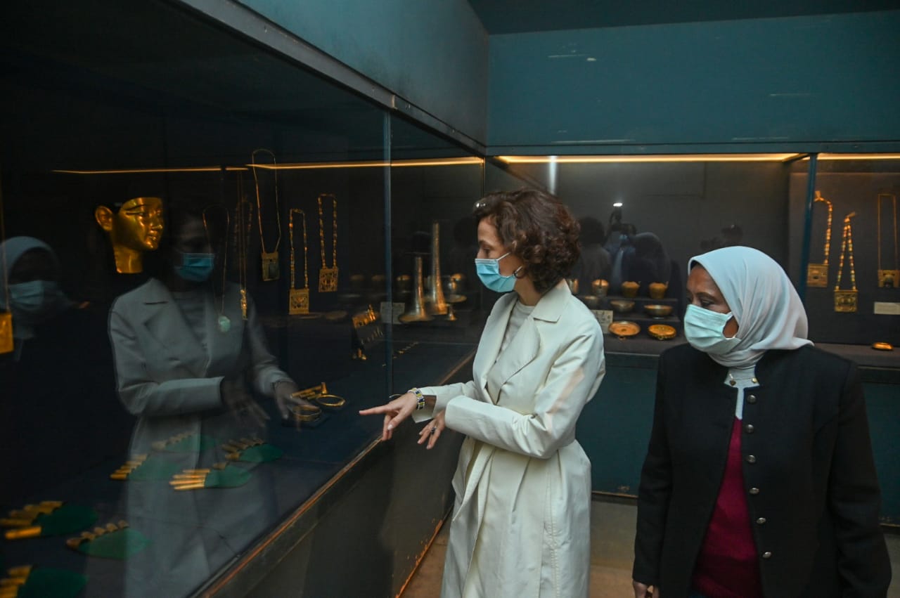 وزير السياحة يستقبل برئيس منظمة اليونسكو (3)