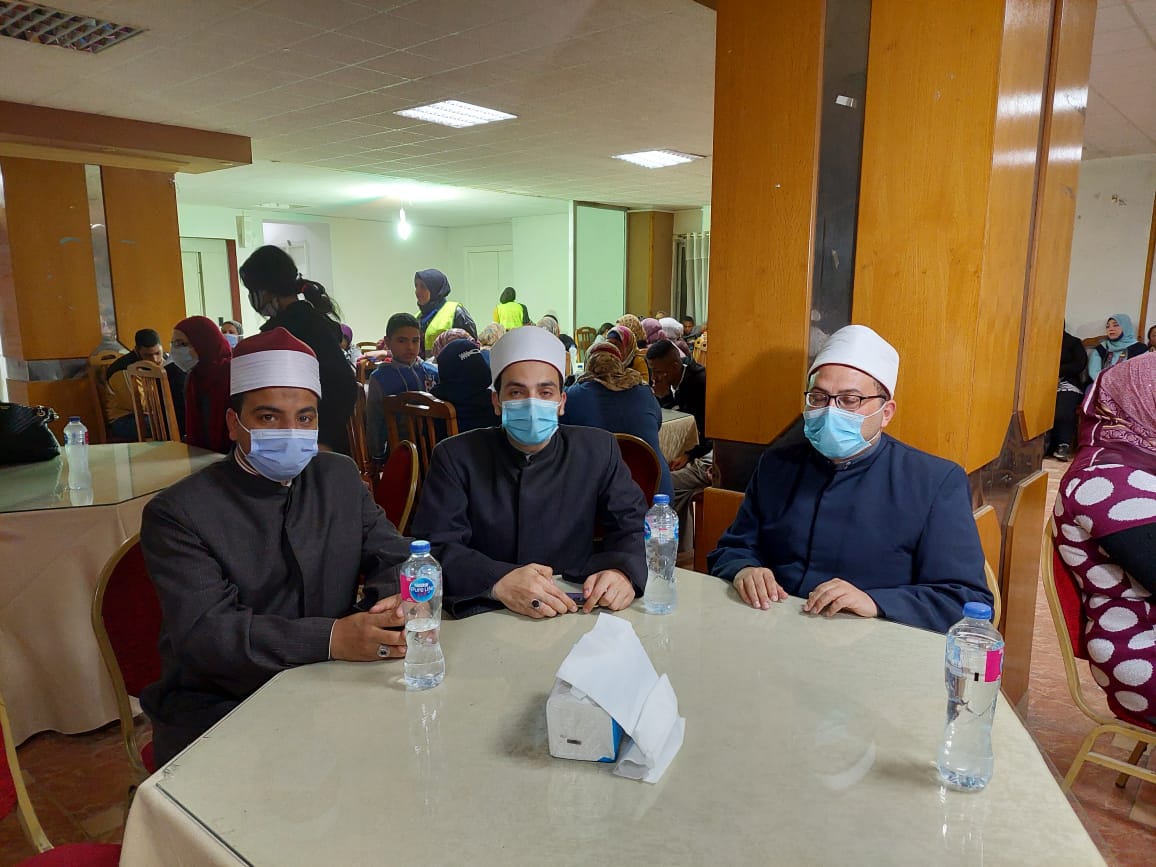 2e22a806-7146-4a3a-8fcd-98ca56b3da8d