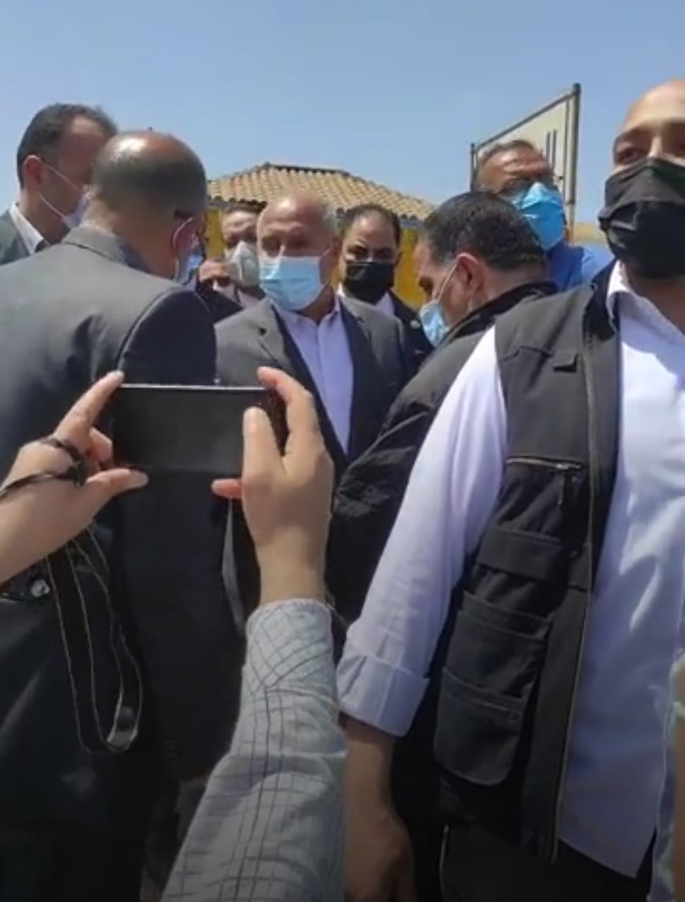 2500e06b-8e27-4187-bd61-98c9fe738eb4