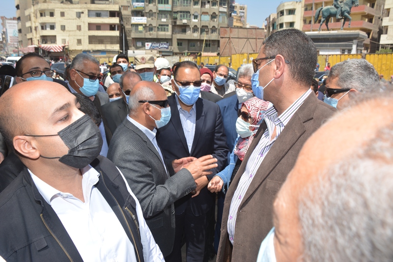 الوزير والمحافظ بالمحطه السكه 20