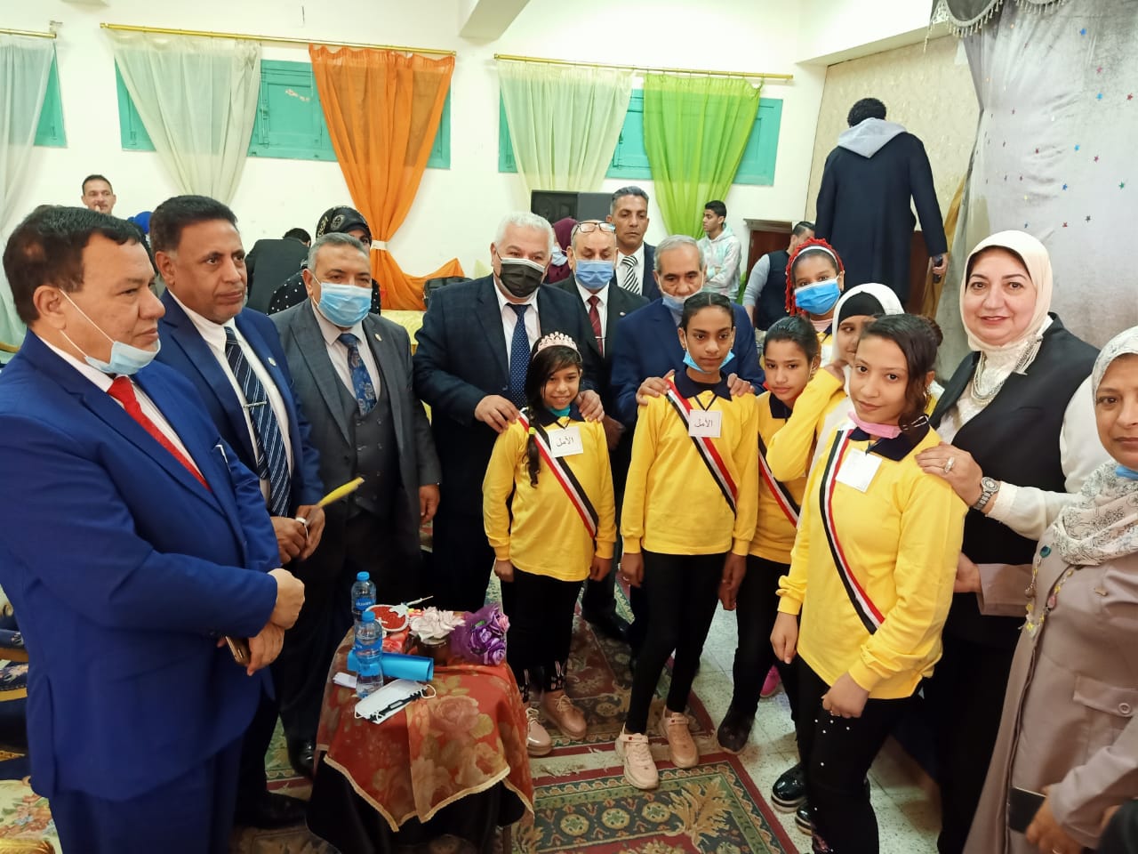 b952ef1a-ec7b-484a-9f46-75f9a4bae0ad