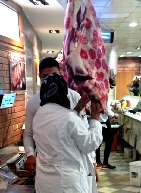 تم سحب عينات لتحديد صلاحيتها 5