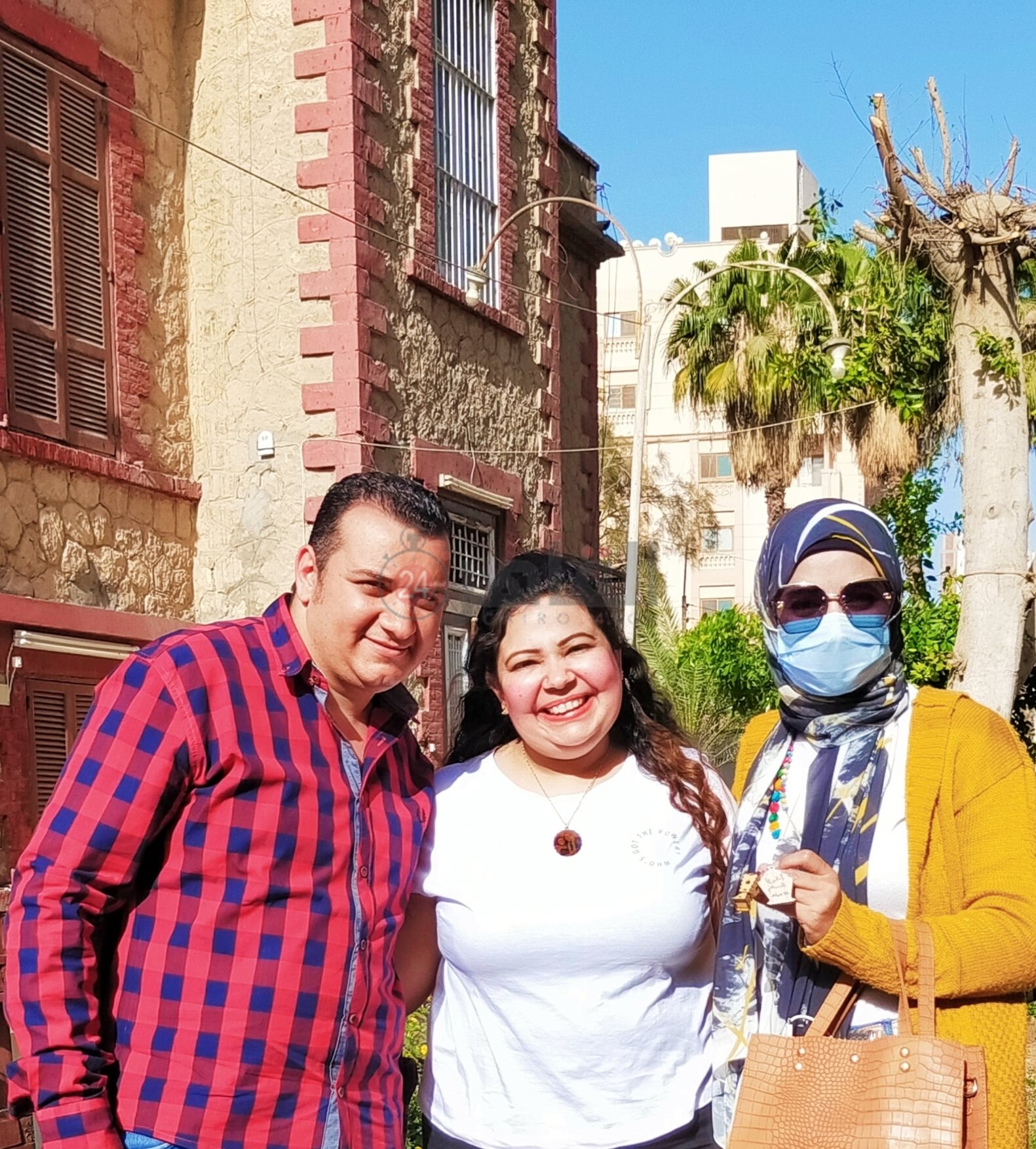 محررة القاهرة 24 مع أصحاب مبادرة