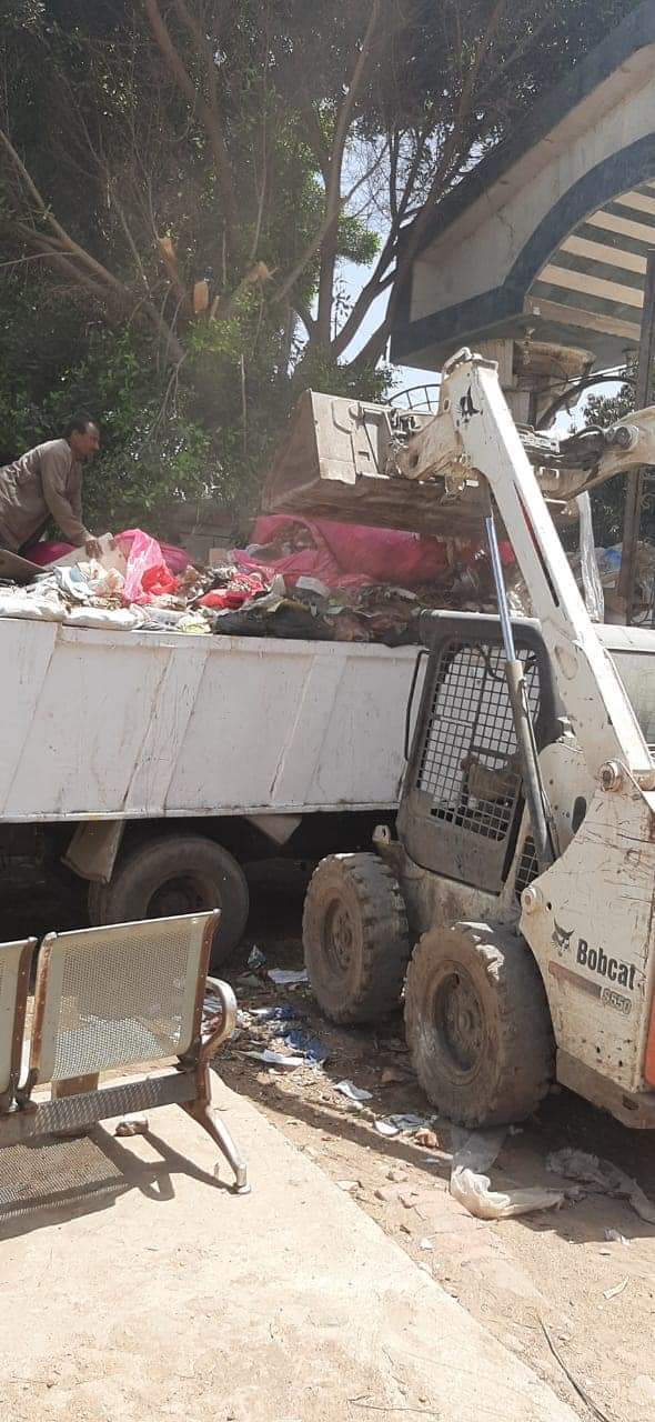 جانب من حملة النظافة في الفيوم