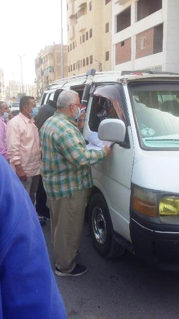 حملات تفتيشية على سيارات السرفيس بالشرقية لمتابعة تعريقة الركوب 02