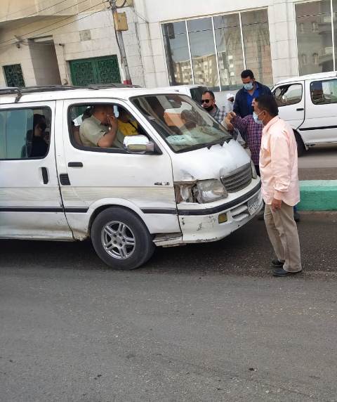 حملات تفتيشية على سيارات السرفيس بالشرقية لمتابعة تعريقة الركوب 03