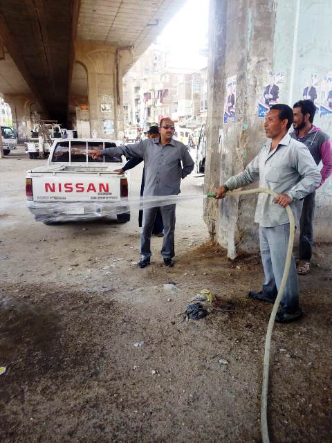 حملات لرش وتعقيم شوارع الزقازيق