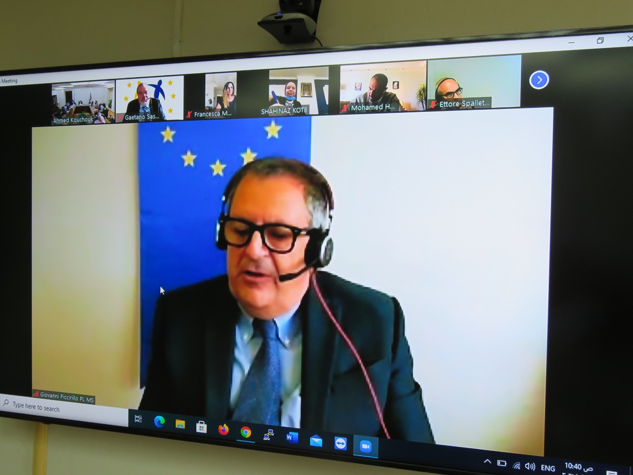 d734b172-90a4-4356-bd10-e5d16495c537