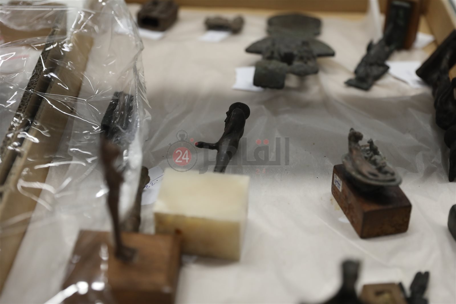 قطع من المعادن (9)