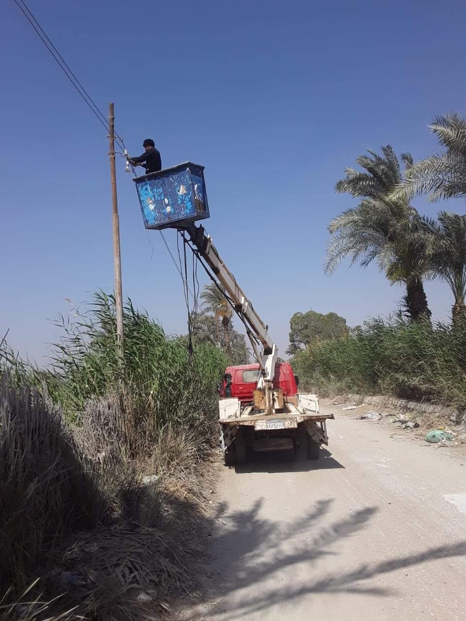 صيانة كشافات إنارة بمدينة إطسا