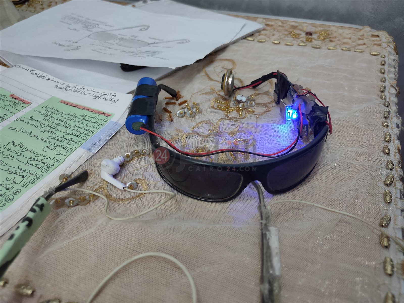 النظارة الاختراع