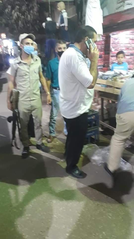 حملة ليلية بالفيوم على المطاعم والمحال التجارية