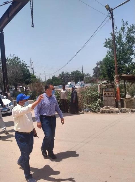 جولة محافظ الشرقية في مركز أبو حماد وإعادة فتح شارع مغلق بعد 10 سنوات من إغلاقه 02