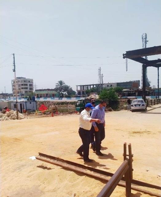 جولة محافظ الشرقية في مركز أبو حماد وإعادة فتح شارع مغلق بعد 10 سنوات من إغلاقه 05