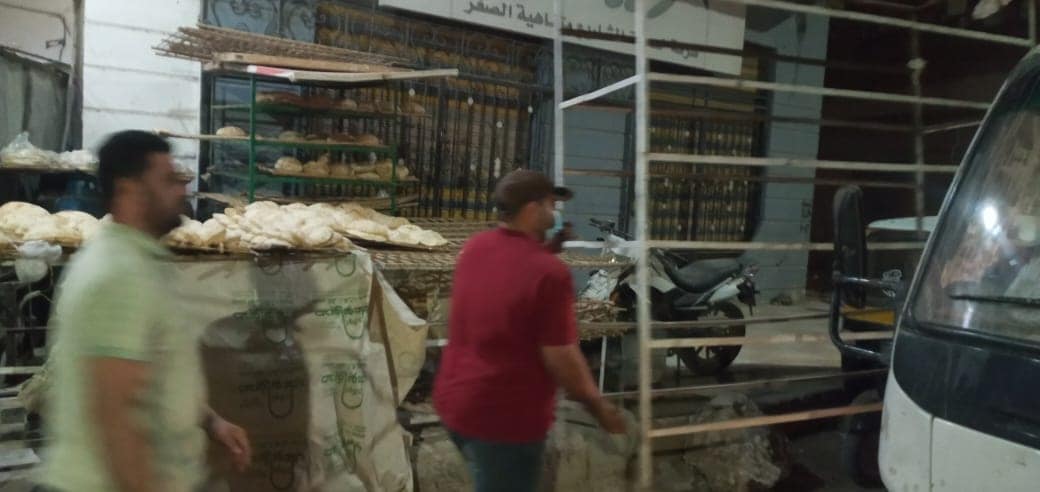 غلق المحلات ورفع الإشغالات بالشرقية 02